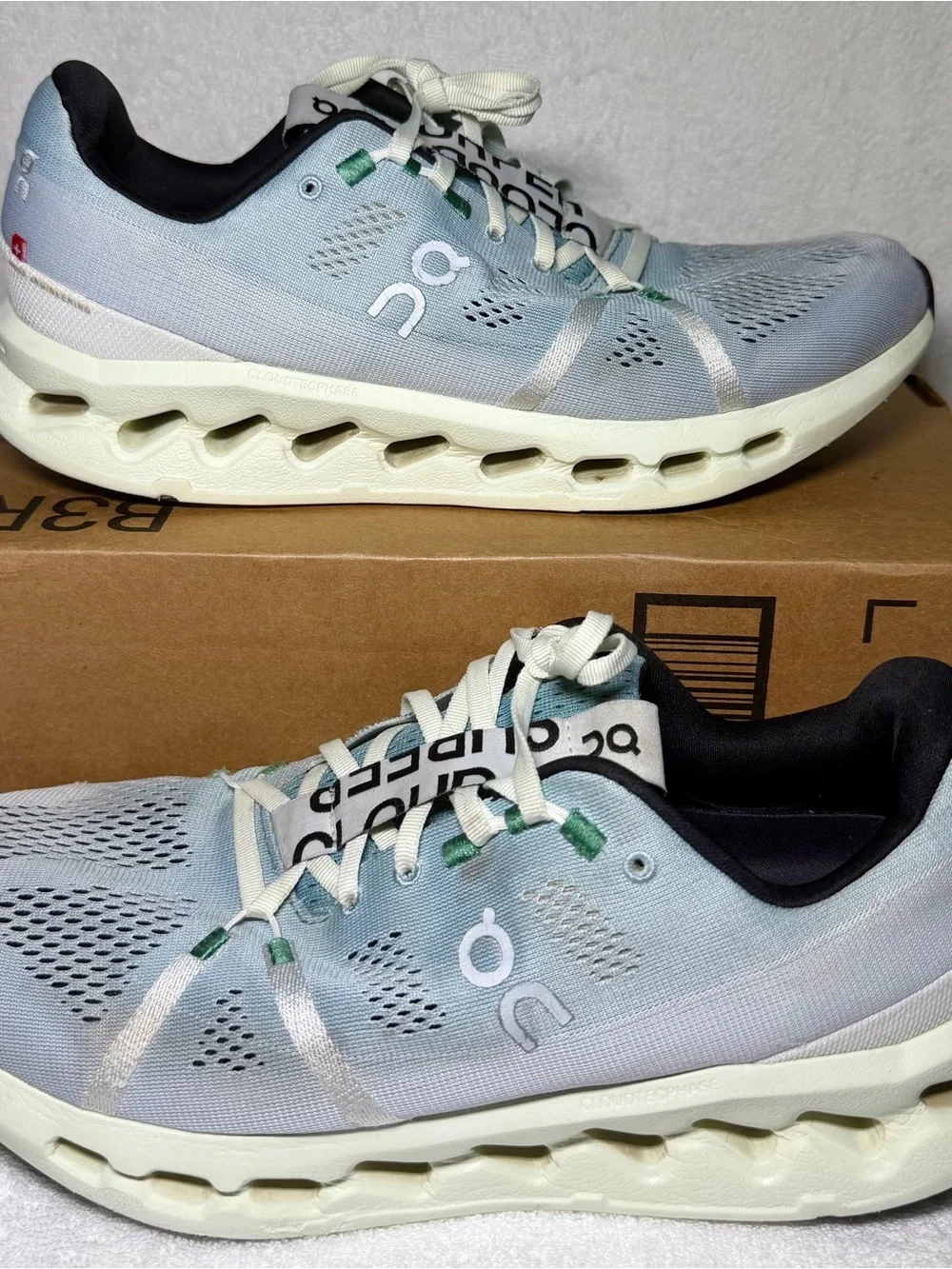 On Cloudsurfer Men’s Size 11 Running Shoes Ice Blue Gray CloudTec Phase Sneakers